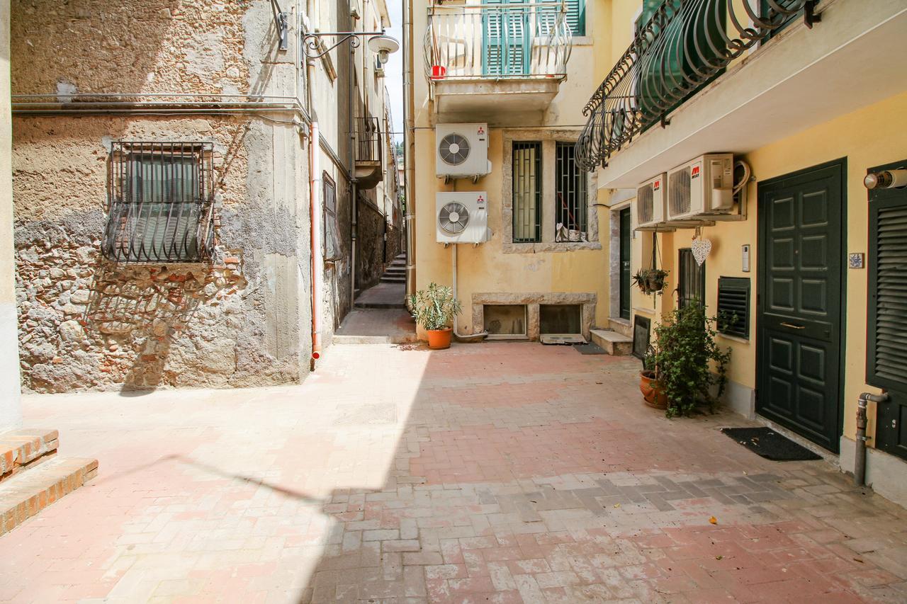 Appartamento Taormina Sunny Experience Esterno foto